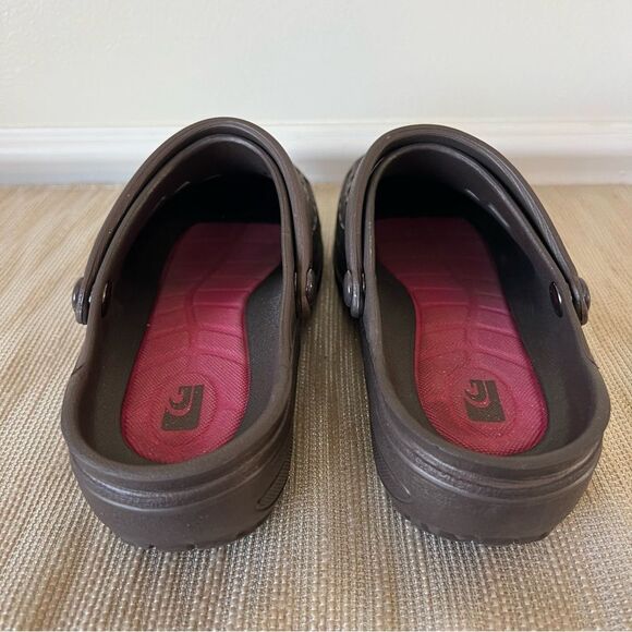 Women’s CLOGGENS brown Sz 10 waterproof clogs COMFY! - Picture 5 of 13